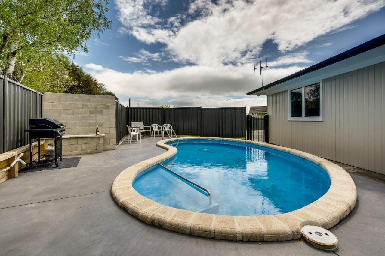 Belmont Pool Paradise - Havelock North Home Buitenkant foto